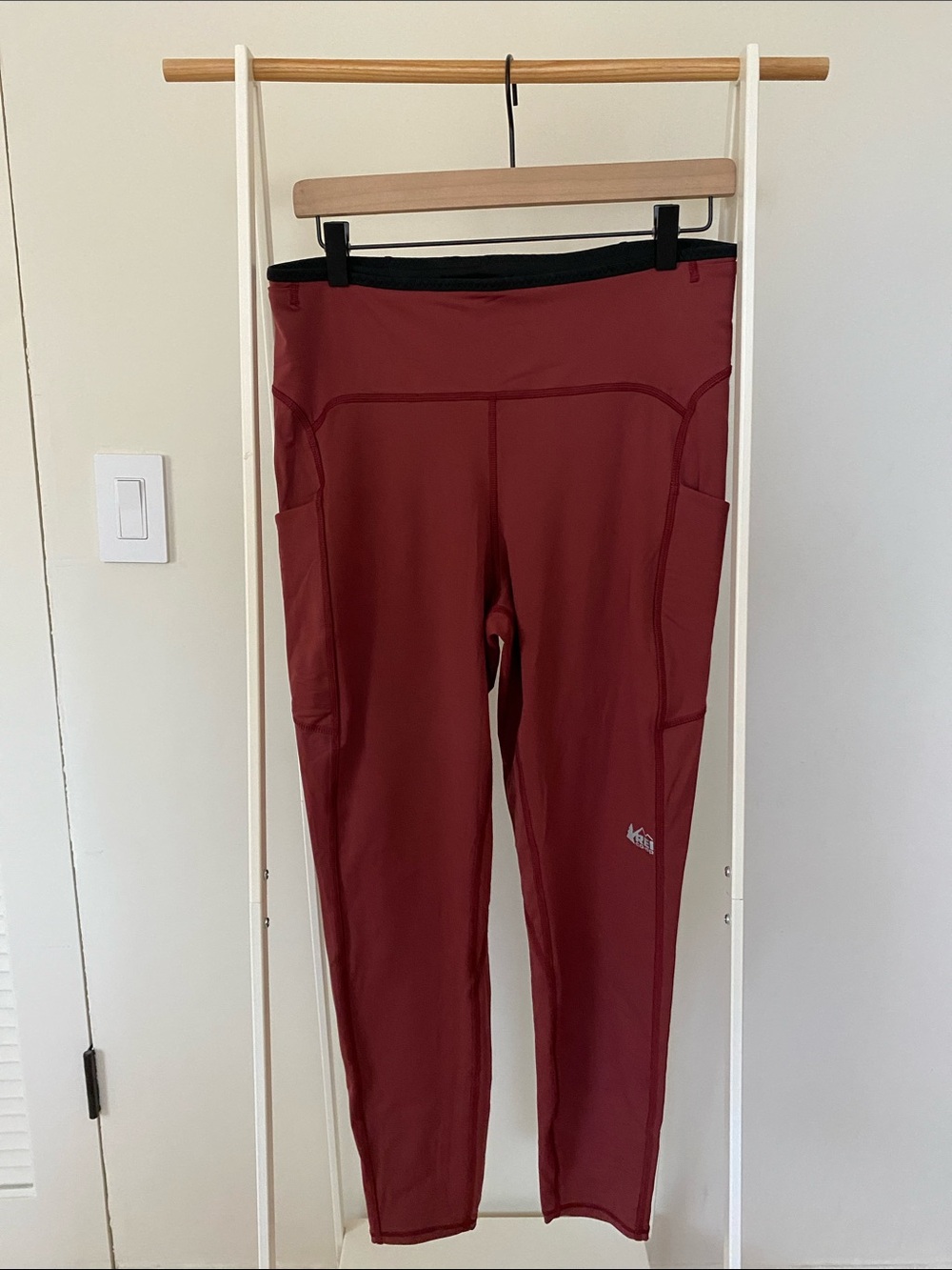 REI Co-op Red Swiftland 7/8 Tights NWOT